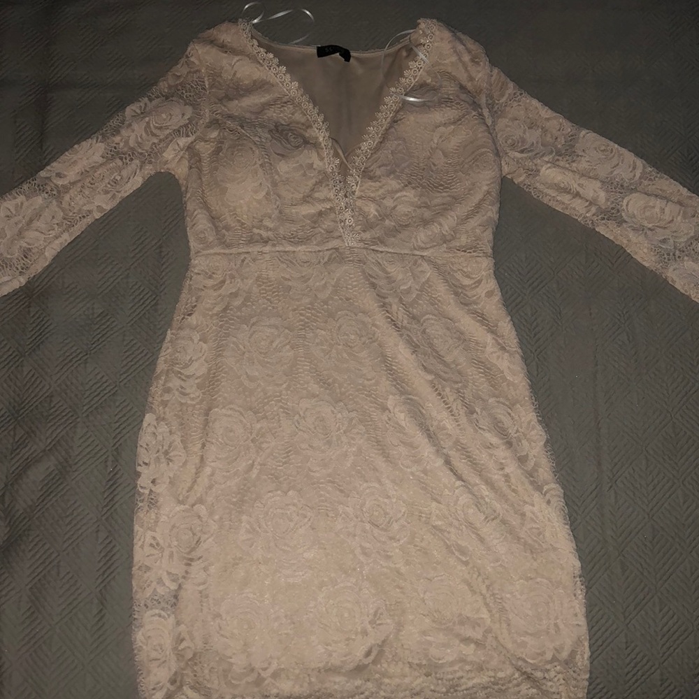 Lace dress